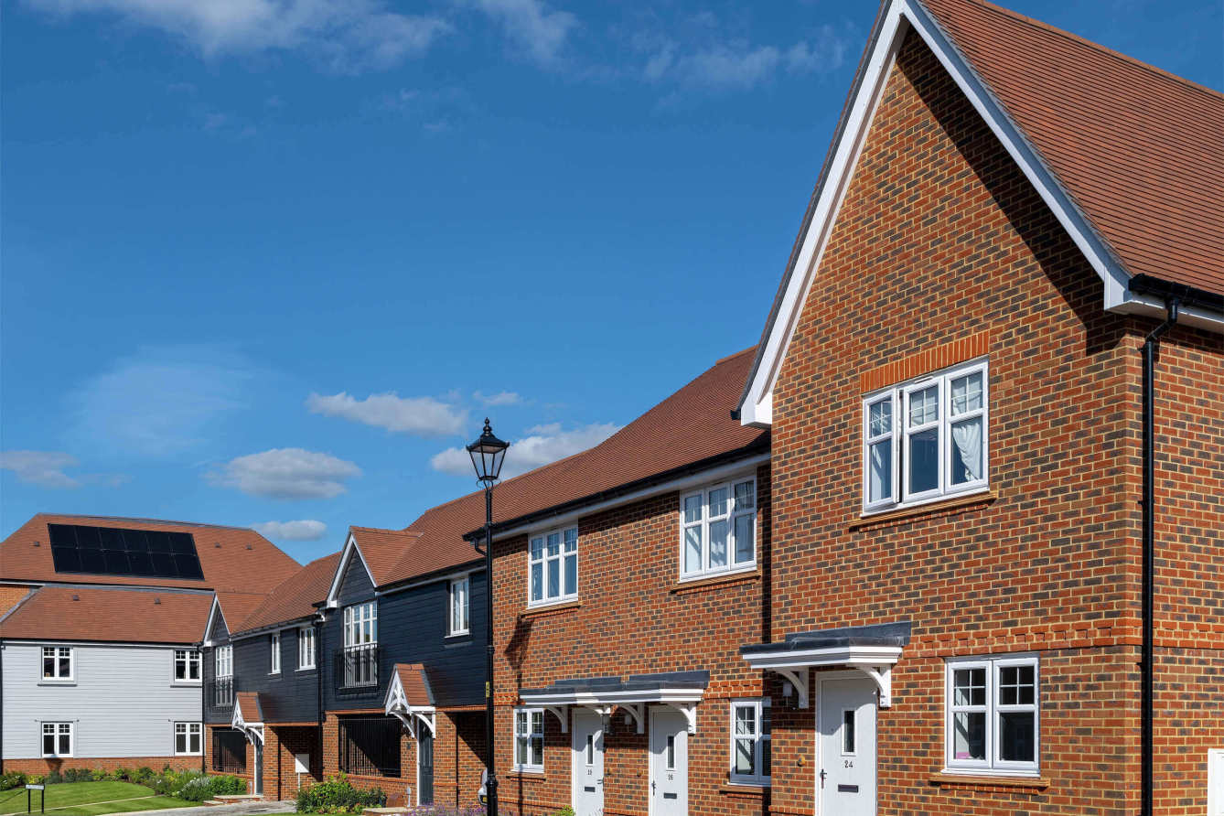 藍莎集團 - 英國樓盤、英國物業代理 | 英國買樓置業一站式服務